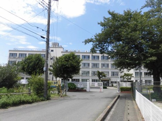 apartment 埼玉県入間市大字上藤沢452-7