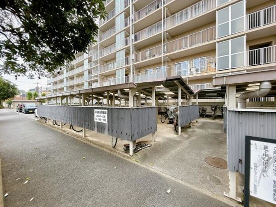 apartment 埼玉県入間市大字上藤沢452-7