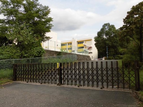 detached 埼玉県日高市武蔵台７丁目
地図を見る