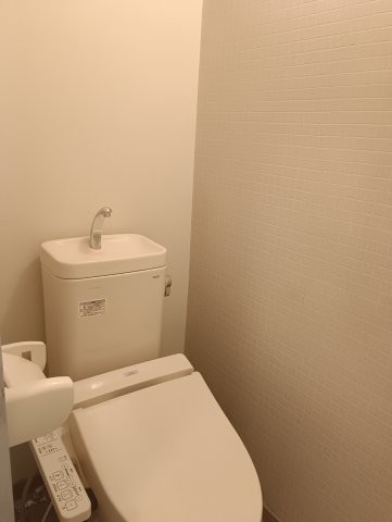 apartment 大阪府大東市川中新町
地図を見る