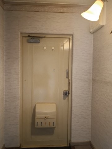 apartment 大阪府大東市川中新町
地図を見る
