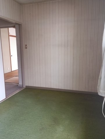 apartment 大阪府大東市川中新町
地図を見る