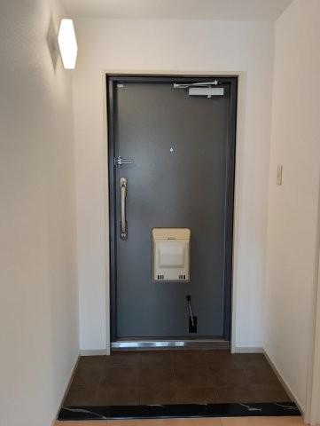 apartment 大阪府大東市氷野３丁目
地図を見る