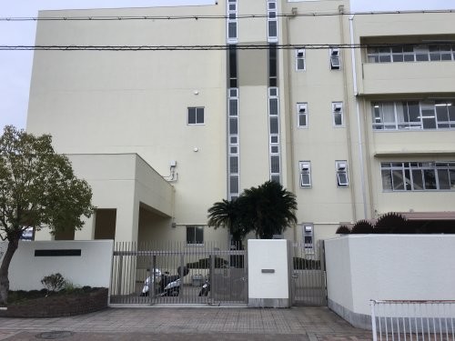 apartment 大阪府四條畷市西中野１丁目
地図を見る