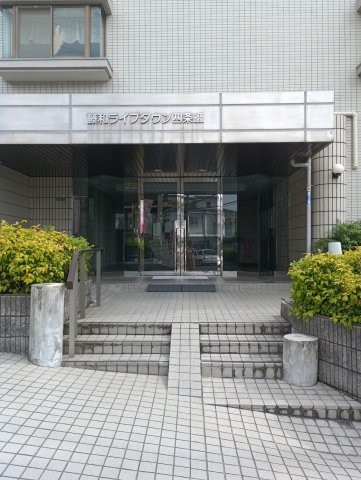 apartment 大阪府四條畷市南野２丁目
地図を見る