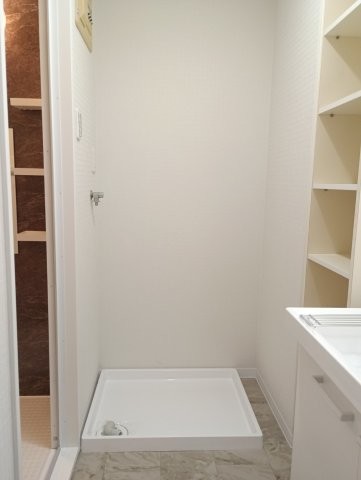 apartment 大阪府四條畷市南野２丁目
地図を見る