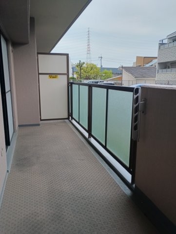 apartment 大阪府四條畷市中野本町
地図を見る