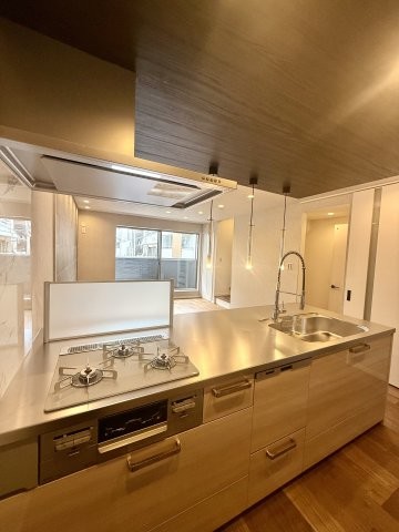 townhouse 大阪府大東市緑が丘１丁目
地図を見る