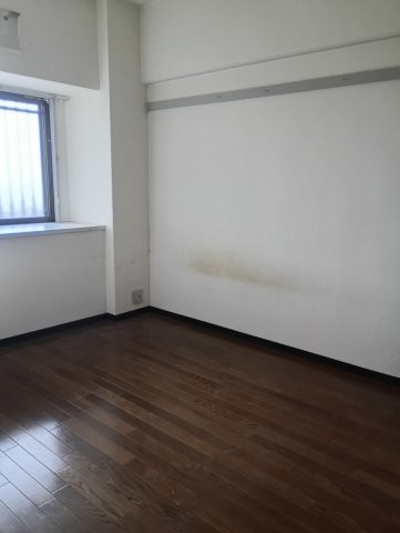 apartment 大阪府四條畷市大字中野
地図を見る