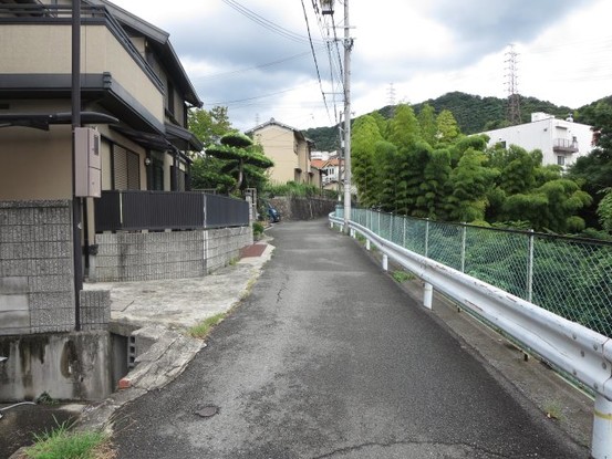 detached 大阪府四條畷市清滝中町
地図を見る