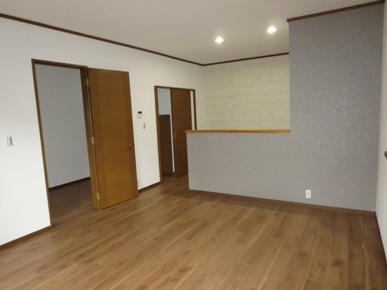 detached 大阪府四條畷市清滝中町
地図を見る