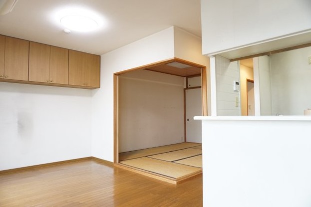 apartment 大阪府大東市緑が丘１丁目
地図を見る