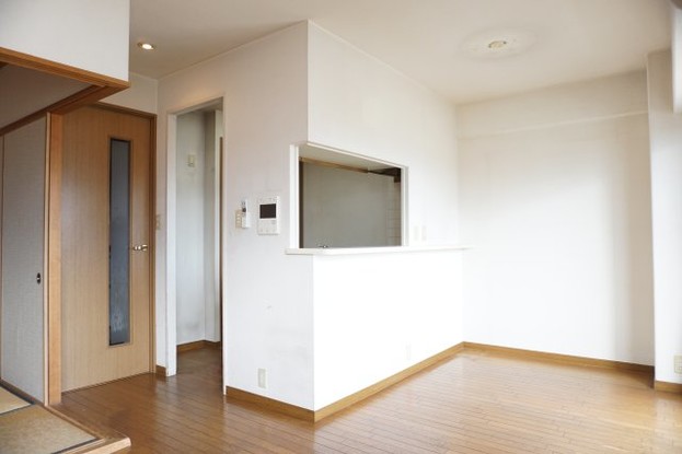 apartment 大阪府大東市緑が丘１丁目
地図を見る