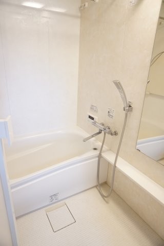 apartment 大阪府大東市緑が丘１丁目
地図を見る