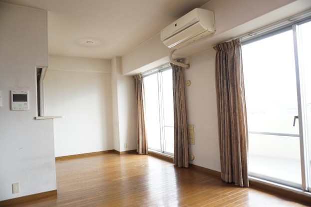 apartment 大阪府大東市緑が丘１丁目
地図を見る