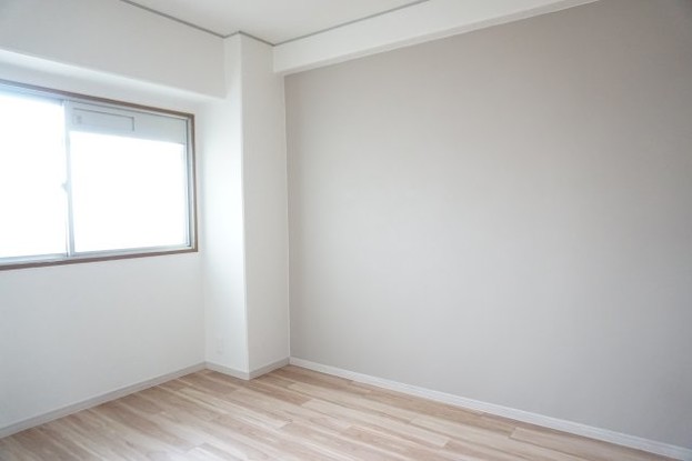 apartment 大阪府東大阪市西岩田３丁目
地図を見る