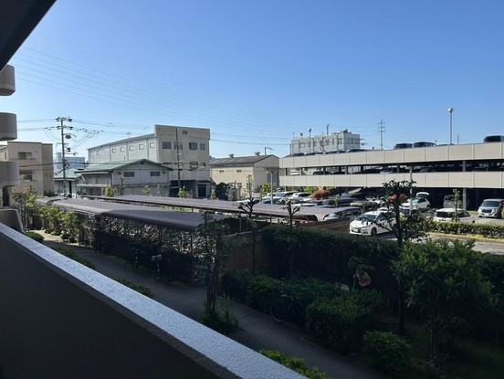 apartment 大阪府大東市氷野３丁目
地図を見る