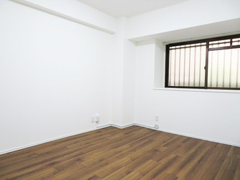 apartment 埼玉県越谷市南越谷１丁目21-2ポラスビル1F