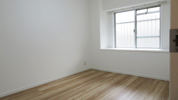 apartment 埼玉県越谷市南越谷１丁目21-2ポラスビル1F