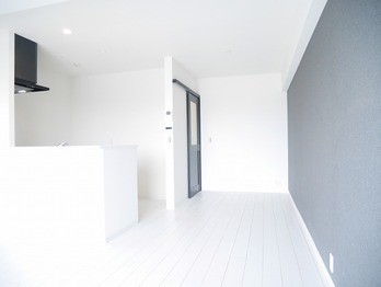 apartment 埼玉県越谷市南越谷１丁目21-2ポラスビル1F