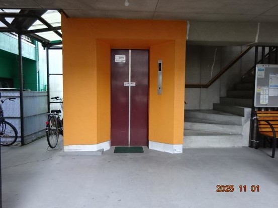 apartment 三重県伊勢市吹上２丁目
地図を見る