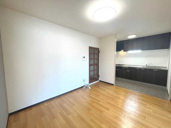 apartment 三重県津市南丸之内
地図を見る