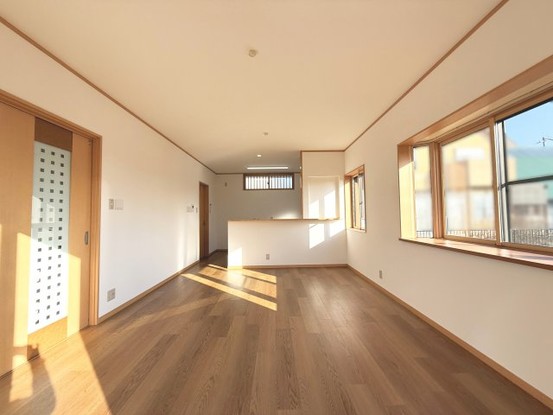 detached 三重県三重郡菰野町大字竹成
地図を見る