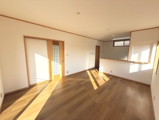 detached 三重県三重郡菰野町大字竹成
地図を見る