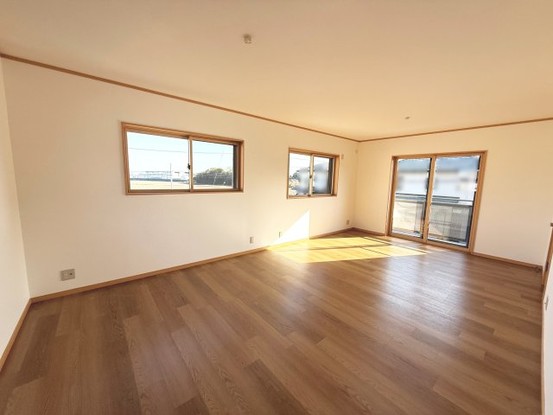 detached 三重県三重郡菰野町大字竹成
地図を見る