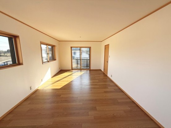 detached 三重県三重郡菰野町大字竹成
地図を見る