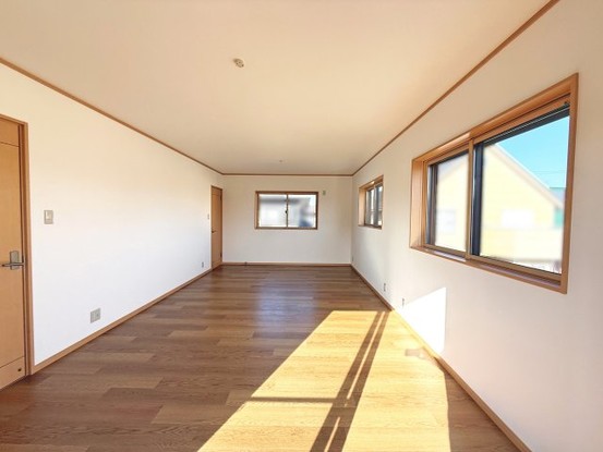 detached 三重県三重郡菰野町大字竹成
地図を見る