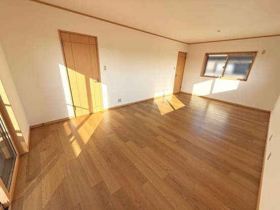 detached 三重県三重郡菰野町大字竹成
地図を見る