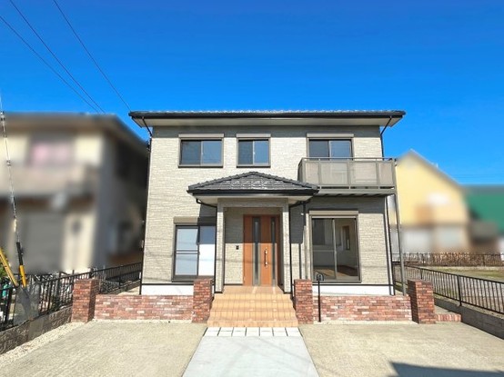 detached 三重県三重郡菰野町大字竹成
地図を見る