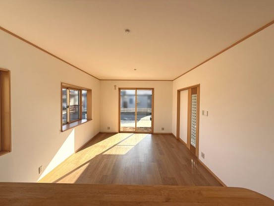 detached 三重県三重郡菰野町大字竹成
地図を見る