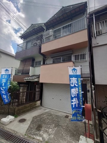 townhouse 大阪府東大阪市玉串町西２丁目
地図を見る