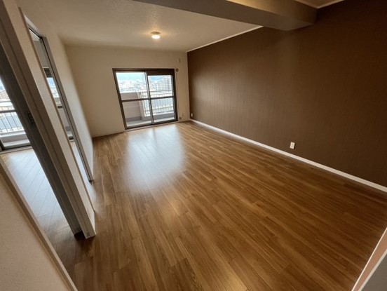 apartment 大阪府東大阪市西岩田３丁目
地図を見る