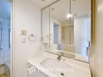 apartment 東京都葛飾区新小岩１丁目51-18 第2クレールパル