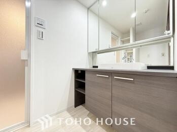 apartment 東京都葛飾区新小岩１丁目51-18 第2クレールパル