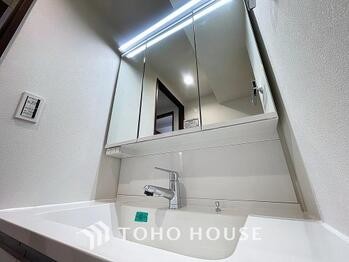 apartment 東京都葛飾区新小岩１丁目51-18 第2クレールパル