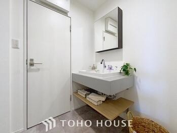 apartment 東京都葛飾区新小岩１丁目51-18 第2クレールパル