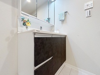 apartment 東京都葛飾区新小岩１丁目51-18 第2クレールパル