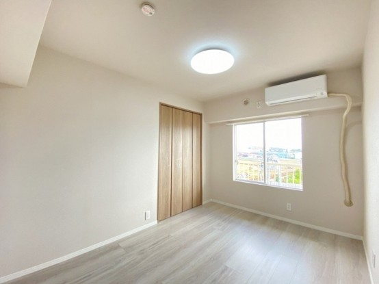 apartment 神奈川県横浜市泉区中田西１丁目1-26　null