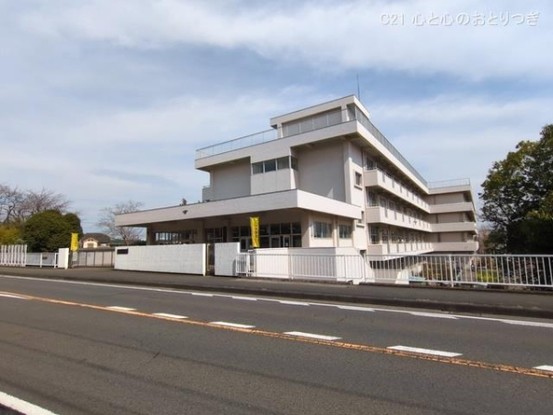 apartment 神奈川県横浜市泉区中田西１丁目1-26　null