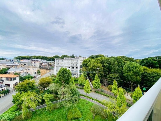 apartment 神奈川県横浜市泉区中田西１丁目1-26　null