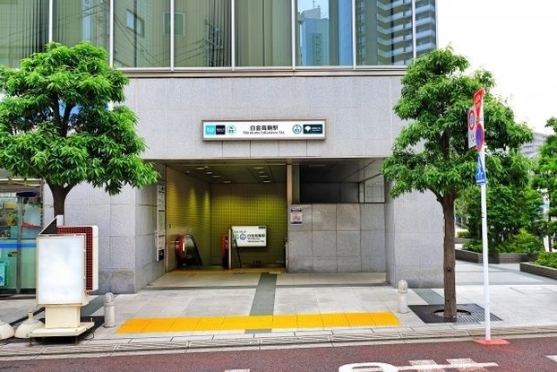 apartment 東京都港区南青山５丁目6番19号 MA5