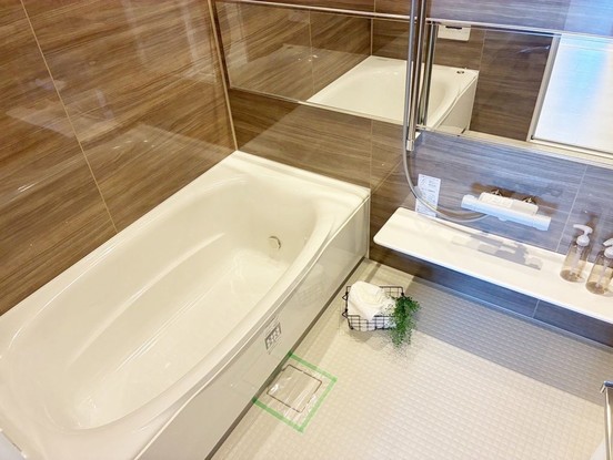 apartment 東京都港区南青山５丁目6番19号 MA5