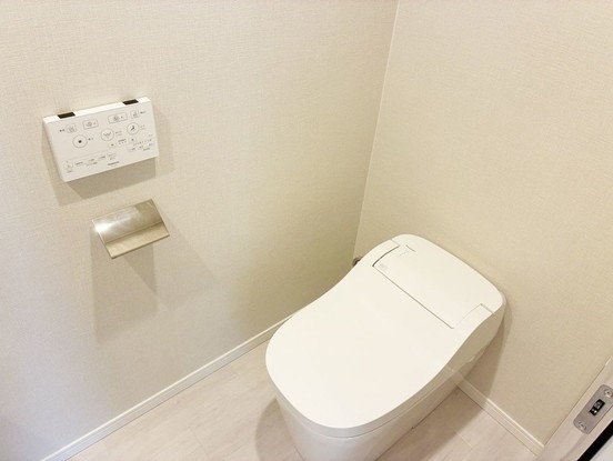 apartment 東京都港区南青山５丁目6番19号 MA5