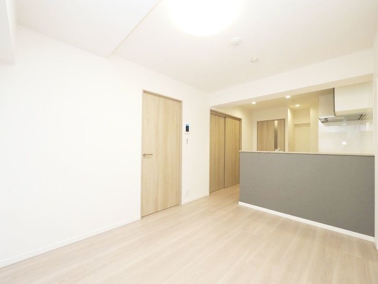 apartment 東京都港区南青山５丁目6番19号 MA5