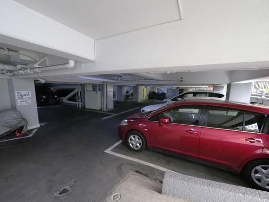 apartment 東京都港区南青山５丁目6番19号 MA5