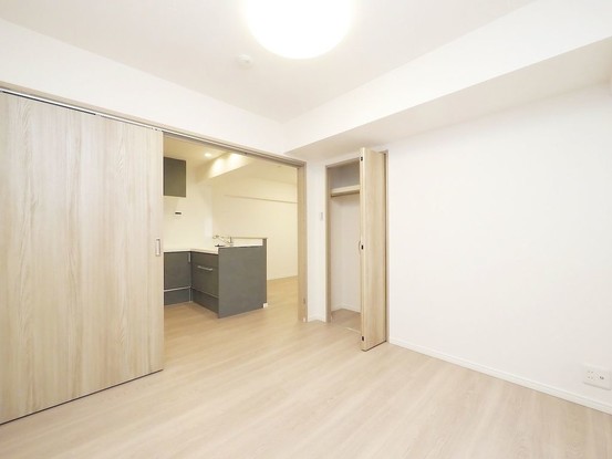 apartment 東京都港区南青山５丁目6番19号 MA5